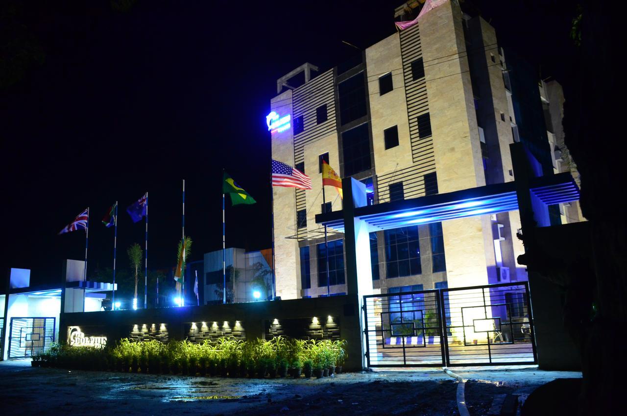 Dolphin Chocolate Inn Chandannagar Eksteriør bilde